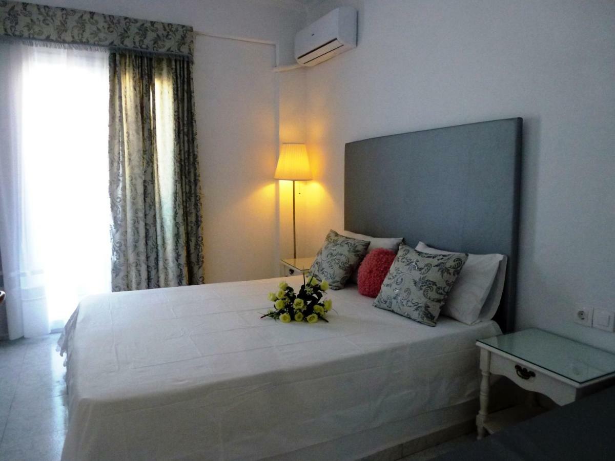 Bougainvillea Suites Kamári 外观 照片