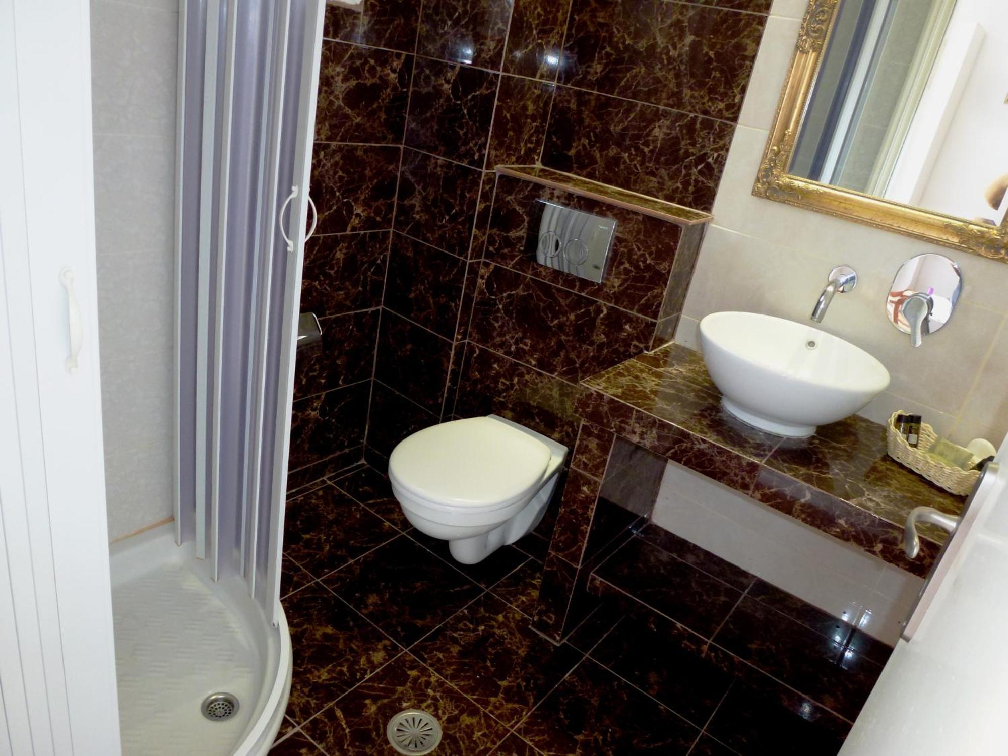 Bougainvillea Suites Kamári 外观 照片