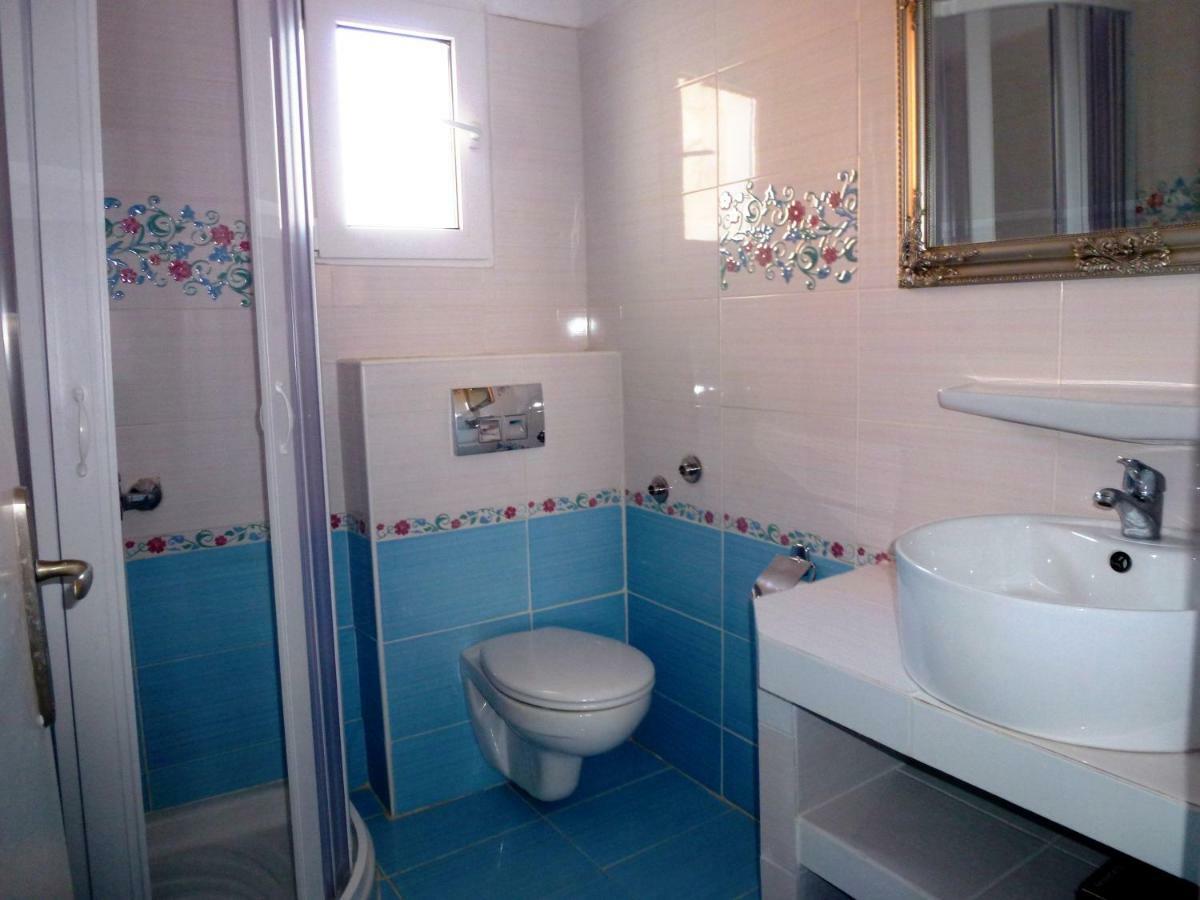 Bougainvillea Suites Kamári 外观 照片