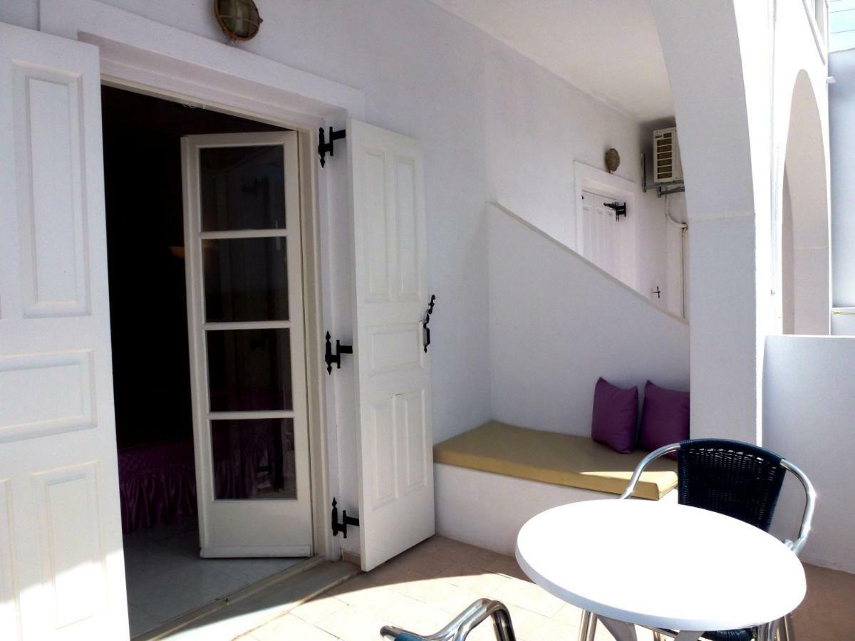 Bougainvillea Suites Kamári 外观 照片