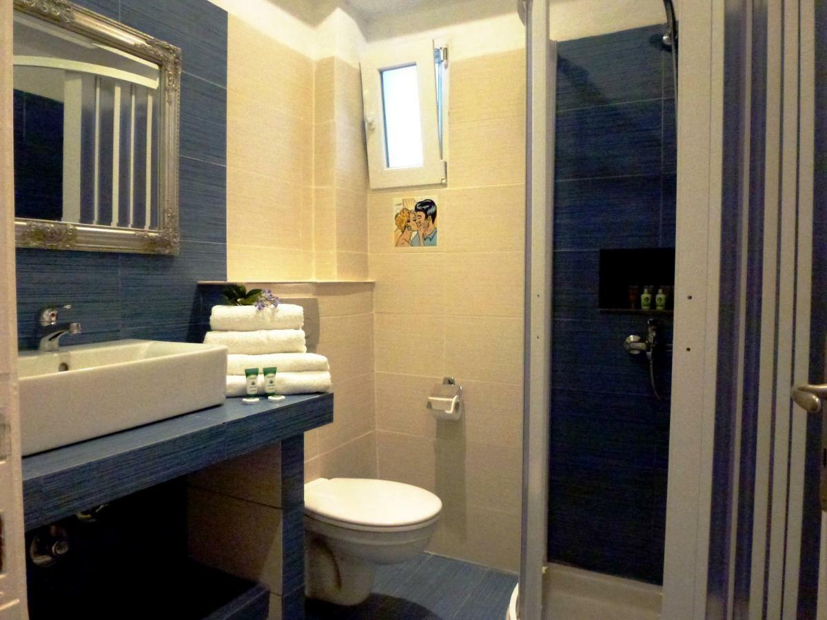 Bougainvillea Suites Kamári 外观 照片
