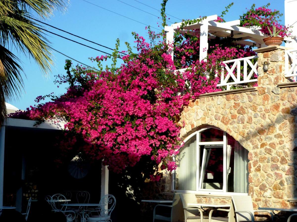 Bougainvillea Suites Kamári 外观 照片